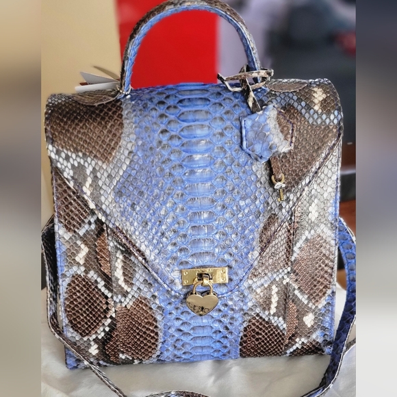 Geniune Python Purse - Picture 1 of 8